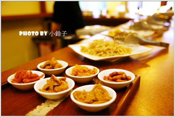 梧月行館(原德隆行館)：宜蘭員山「德隆行館」擁超大泳池超放鬆