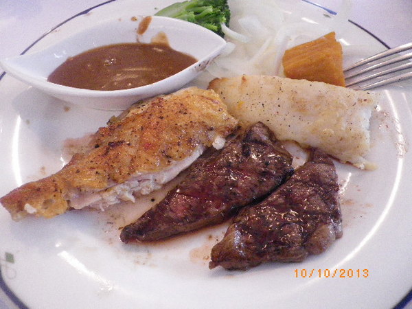 紅洋蔥牛排餐廳(光復店):紅洋蔥牛排餐廳˙免費兌換卷