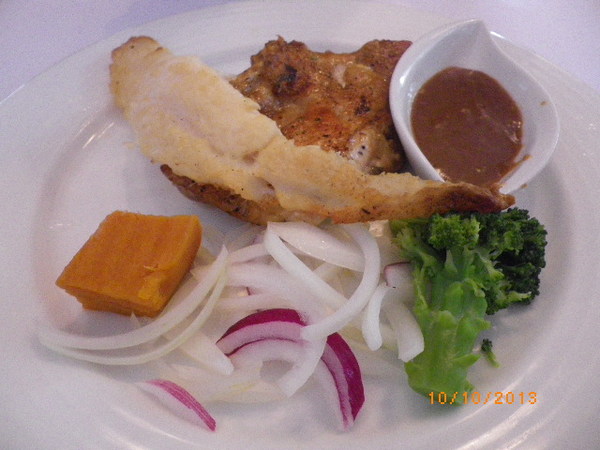 紅洋蔥牛排餐廳(光復店):紅洋蔥牛排餐廳˙免費兌換卷