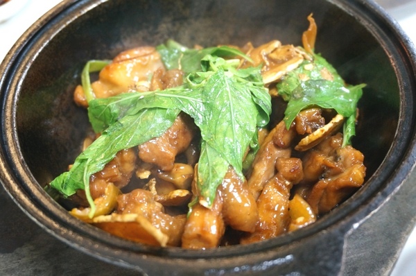 美樂地我家小館：份量精緻但令人回味無窮的客家料理【龍潭/美樂地我家小館】