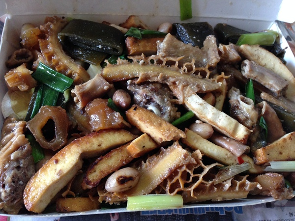 斗煥坪水餃館:【苗栗頭份】有雷有淚,還有一點點好吃的一桌菜-斗煥坪水餃館