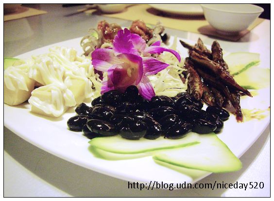 華園飯店-旺角茶餐廳:高雄華園飯店|旺角港式飲茶餐廳。色香聲味意的感官飲食 part1