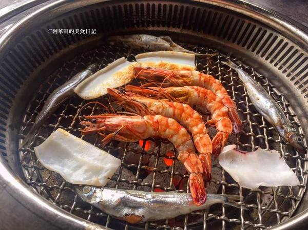 新橋燒肉屋(府後店):【新竹東區】新橋燒肉屋與其他燒烤店比就是有種不同凡響的魅力