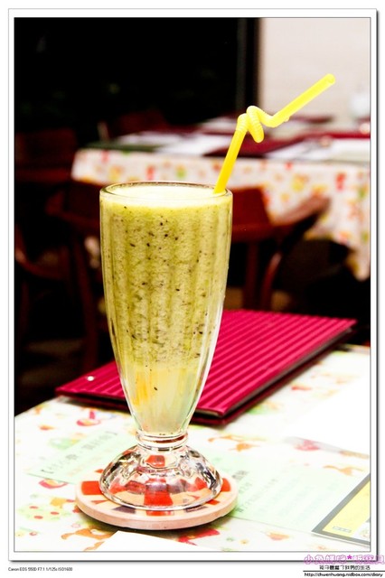 夏卡瓦(原夏綠地)：【美食♥新竹】☼ 夏卡瓦咖啡餐廳 ☼餐點選擇性多樣化，好想全部都吃一輪呀♥♥