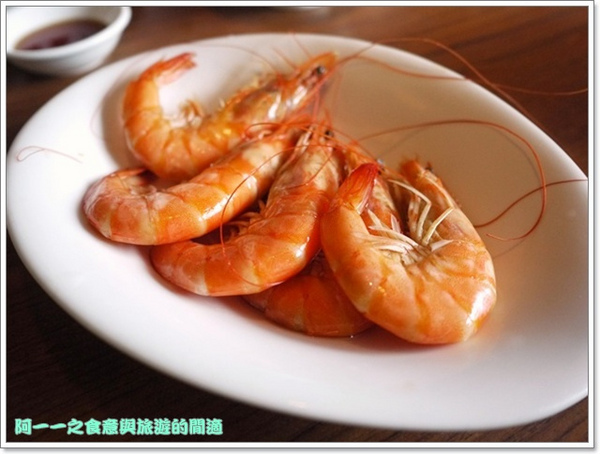 神旺大飯店-潮品集(承德京站店)：台北車站 潮品集(承德京站店) 粵菜港點吃到飽～飯店級高水準爆漿奶皇包