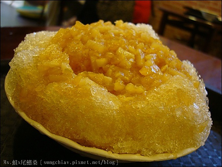 阿忠冰店：［新竹北區］城隍廟口．50年不變的傳統美味．阿忠冰店