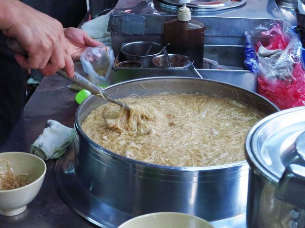 【新莊美食】阿良麵線-從餐車賣到店面不變的好味道