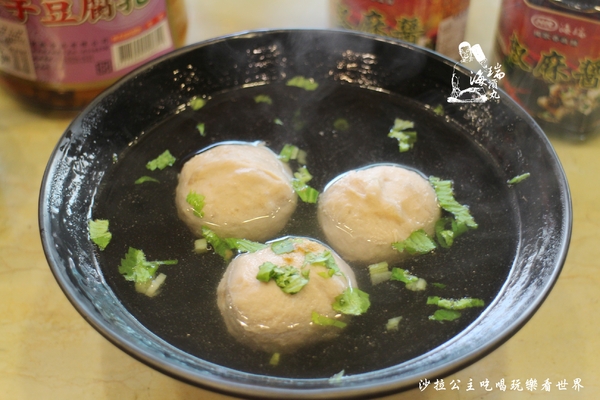 海瑞摃丸(總店):新竹美食『海瑞摃丸(總店)』DIY手工貢丸/新竹肉圓/新竹米粉/新竹摃丸/新竹伴手禮