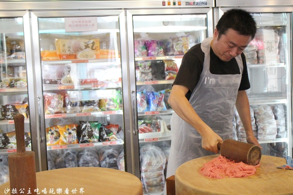 海瑞摃丸(總店):新竹美食『海瑞摃丸(總店)』DIY手工貢丸/新竹肉圓/新竹米粉/新竹摃丸/新竹伴手禮