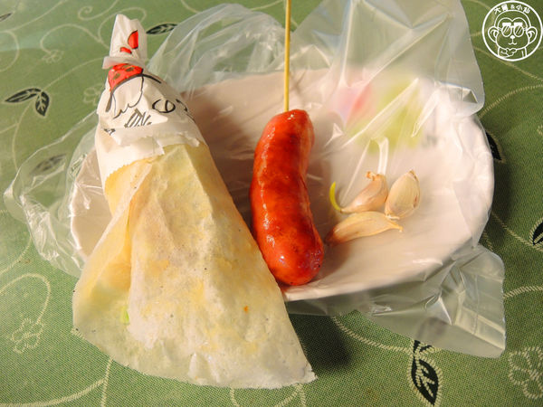 吉佈德香腸：呷飽祙【苗栗竹南･吉佈德碳烤 香腸堡 鹹豬肉】想吃美味急不得