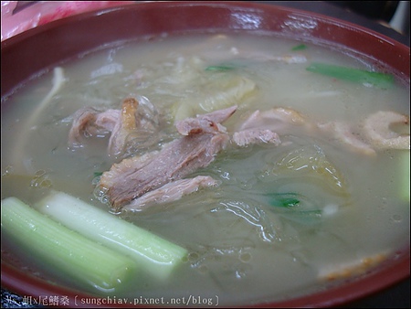 廟口鴨香飯：［新竹北區］超濃肉汁．城隍廟口鴨香飯
