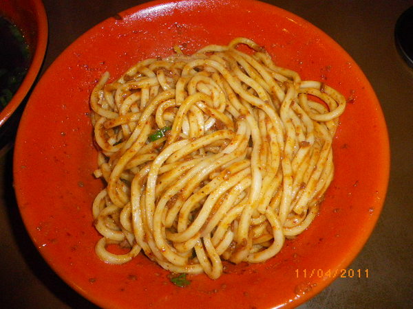 四川味牛肉麵：想到就忍不住衝去吃的炸醬麵