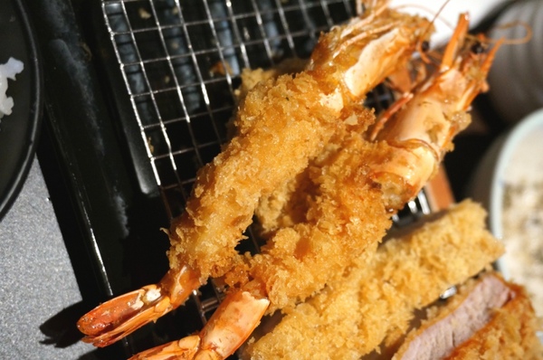 品田牧場(桃園遠百店):享受服務也享受滿足的【桃園/品田牧場】