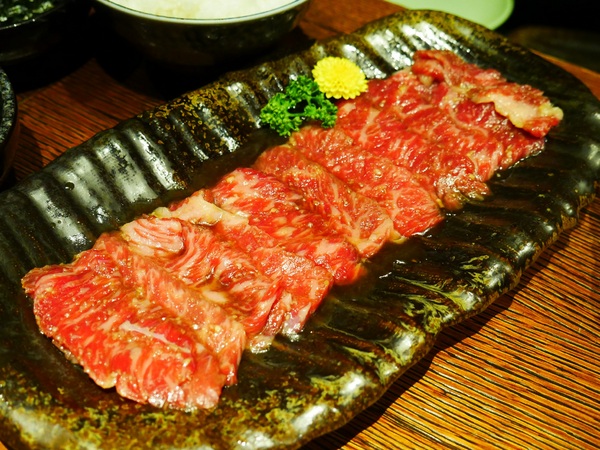 甕也燒肉(大安店)：【甕也燒肉(大安店)  】能夠滿足饕客味蕾的超美味精緻燒肉