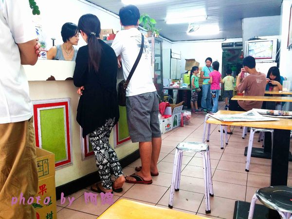 小夜城冰果冷飲：桃園市桃園區 [小夜城冰果室] 在地人激推的木瓜牛奶．木瓜牛奶/牛乳冰/現打果汁