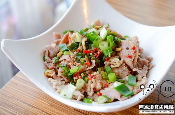 【桃園泰式】泰味館泰式料理-單點60道菜色吃到飽，現點現作!上菜速度快到來不及吃．桃園美食/異國料理/吃到飽/愛買