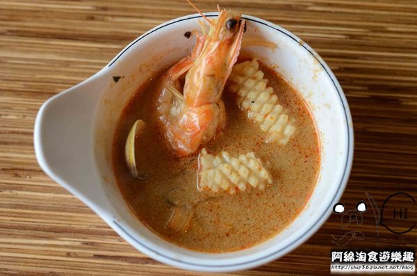 【桃園泰式】泰味館泰式料理-單點60道菜色吃到飽，現點現作!上菜速度快到來不及吃．桃園美食/異國料理/吃到飽/愛買