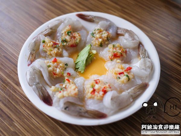 【桃園泰式】泰味館泰式料理-單點60道菜色吃到飽，現點現作!上菜速度快到來不及吃．桃園美食/異國料理/吃到飽/愛買