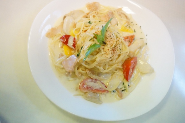 藍迪亞餐屋：適合聚會又免服務費的美味【桃園/藍迪亞餐屋】