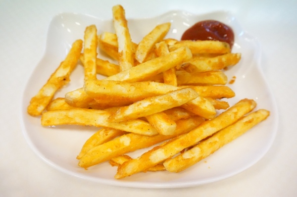 藍迪亞餐屋：適合聚會又免服務費的美味【桃園/藍迪亞餐屋】