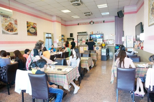 藍迪亞餐屋：適合聚會又免服務費的美味【桃園/藍迪亞餐屋】