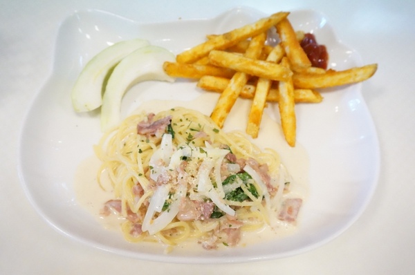 藍迪亞餐屋：適合聚會又免服務費的美味【桃園/藍迪亞餐屋】