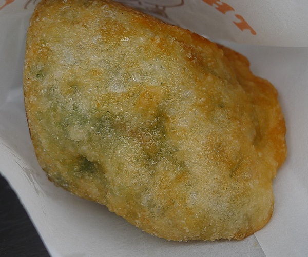 蔥油餅韮菜盒子:新竹_韮菜盒子_大滿足