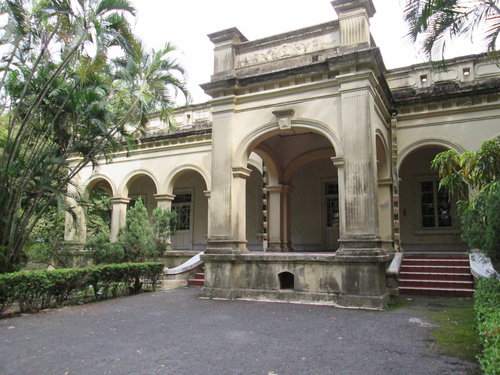 橋頭糖廠:201307152322搭著高捷去旅行之橋頭糖廠我來了!!