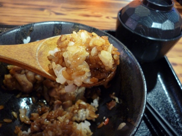 燒丼株式會社:燒肉大碗又滿意--信義威秀二樓的燒丼株式會社