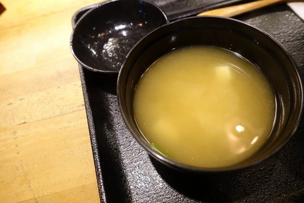 燒丼株式會社:(胖樺食記)台北信義威秀商圈「燒丼株式會社」,好吃燒肉丼飯/捷運象山站/台北101世貿站