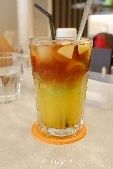 飛翔的魚美式餐廳:【新竹美食】飛翔的魚 ღ 大遠百商圈的早午餐