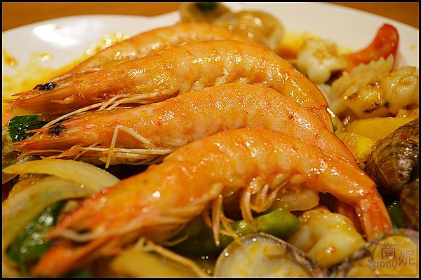 喜樂魚Joy Fish泰式家庭料理:喜樂魚Joy Fish 泰式料理餐廳。道地泰美味。吃過還想再回味