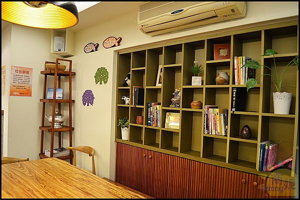 喜樂魚Joy Fish泰式家庭料理:喜樂魚Joy Fish 泰式料理餐廳。道地泰美味。吃過還想再回味