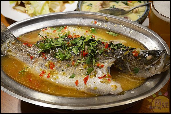 喜樂魚Joy Fish泰式家庭料理:喜樂魚Joy Fish 泰式料理餐廳。道地泰美味。吃過還想再回味