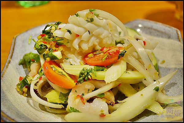 喜樂魚Joy Fish泰式家庭料理:喜樂魚Joy Fish 泰式料理餐廳。道地泰美味。吃過還想再回味