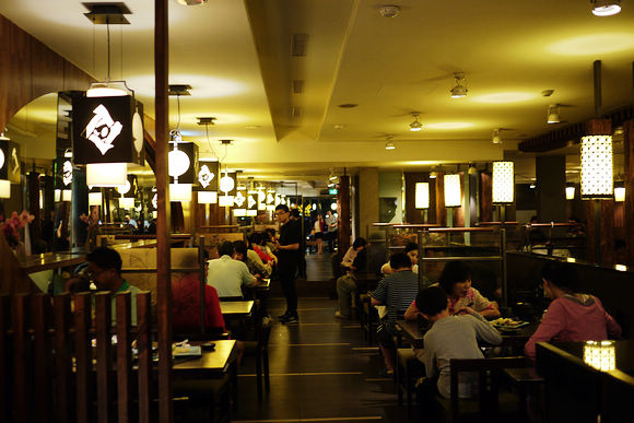 十六區壽司和風料理(清大店)：【新竹美食】十六區壽司 和風料理(清大店)