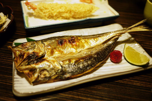 十六區壽司和風料理(清大店)：【新竹美食】十六區壽司 和風料理(清大店)