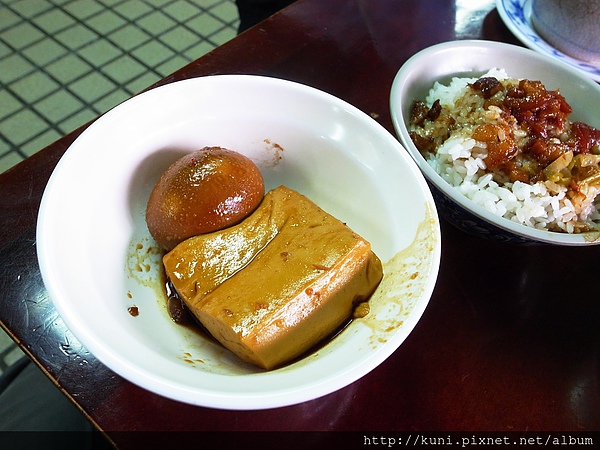 GRD3 22102013 矮仔財魯肉飯 (4).JPG