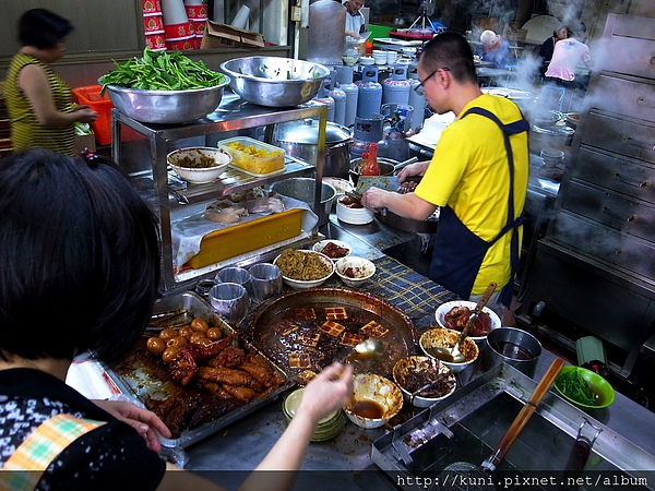 GRD3 22102013 矮仔財魯肉飯 (3).JPG