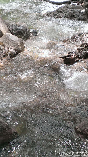 北投圖書館:{艾方妮愛玩}【新北投捷運站】北投圖書館-環保綠建築(諾亞方舟?)