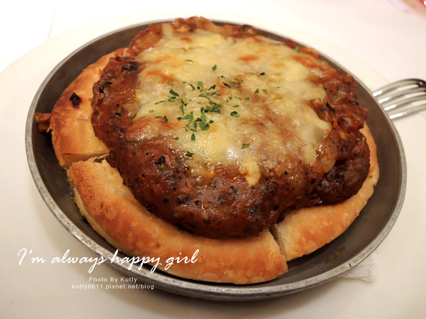 2014-6-11咕蒂西堤生日 (11).jpg