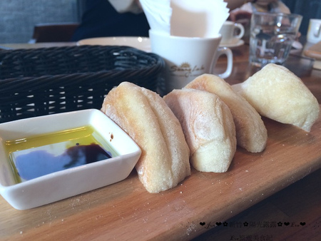 陽光露露:【食記】oO。o○新竹 東區 Sunny Lulu陽光露露義式料理 可愛的派大星披蕯,不用跑到台中吃囉~新竹就吃的到!!!。oO。o○。