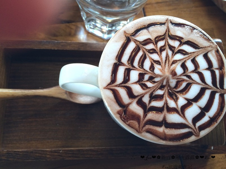 陽光露露:【食記】oO。o○新竹 東區 Sunny Lulu陽光露露義式料理 可愛的派大星披蕯,不用跑到台中吃囉~新竹就吃的到!!!。oO。o○。