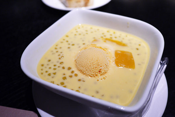 糖朝(台北統領旗艦店):【時尚&潮流】糖朝台北東區旗艦店