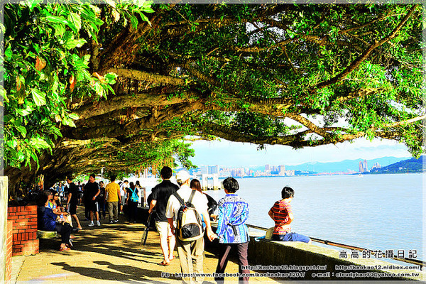 淡水重建街:【新北】淡水區。淡水老街 淡水碼頭 淡水金色水岸 淡水重建街創意市集