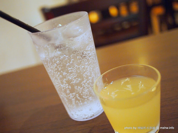 LAZY BIRD雷利彼德美式餐廳:【景點】桃園Lazy Bird雷利彼得美式餐廳.早午餐&漢堡&飲品@中壢 : 便宜美味的懶鳥早午餐蛋捲