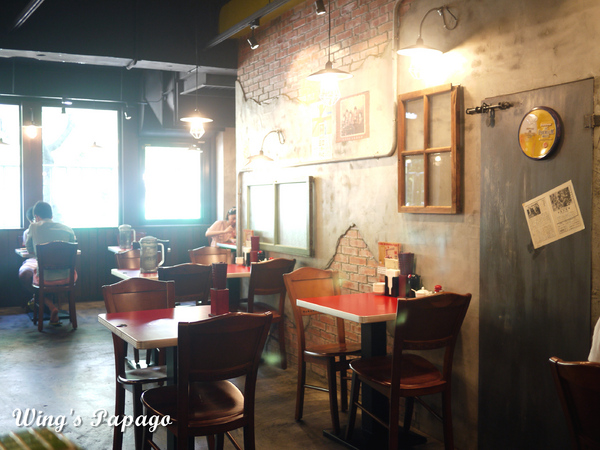 誠屋拉麵:來自日本濃醇香的拉麵。誠屋拉麵