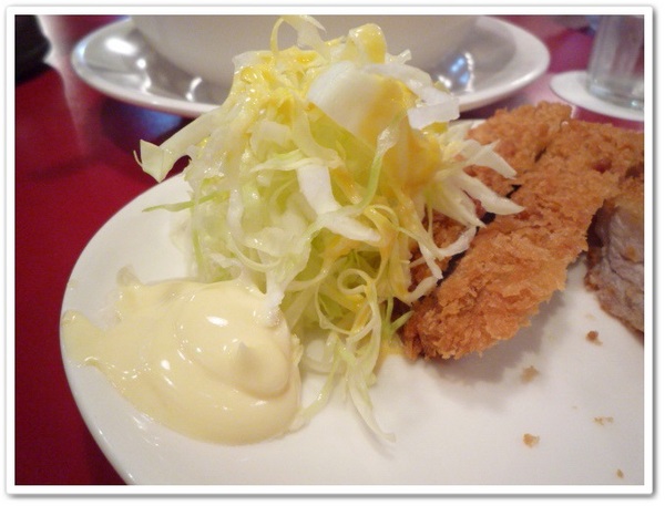 誠屋拉麵:【中山本店】誠屋拉麵-特製叉燒牛骨白湯拉麵X招牌雞骨醬油拉麵