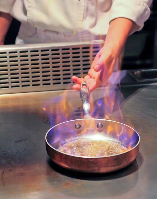 Mosun 墨賞新鐵板料理：[口碑⑭]【板南線忠孝敦化站】Mosun-墨賞新鐵板料理。頂級食材享受