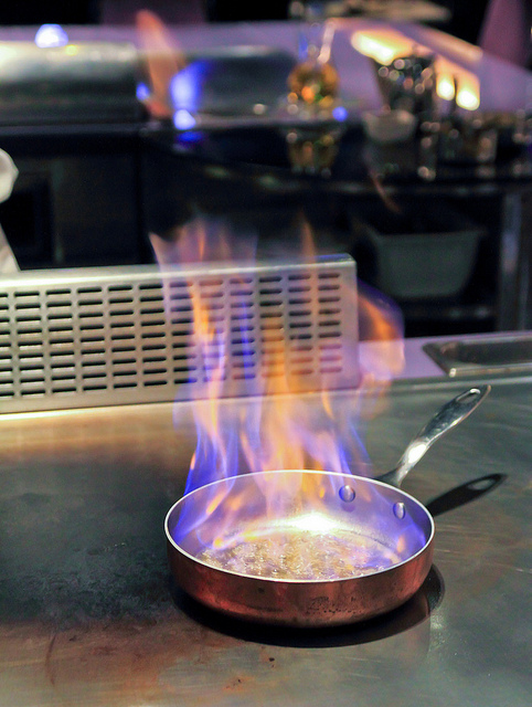 Mosun 墨賞新鐵板料理：[口碑⑭]【板南線忠孝敦化站】Mosun-墨賞新鐵板料理。頂級食材享受